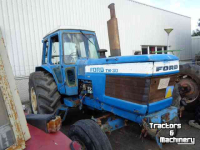 Tracteurs Ford TW30