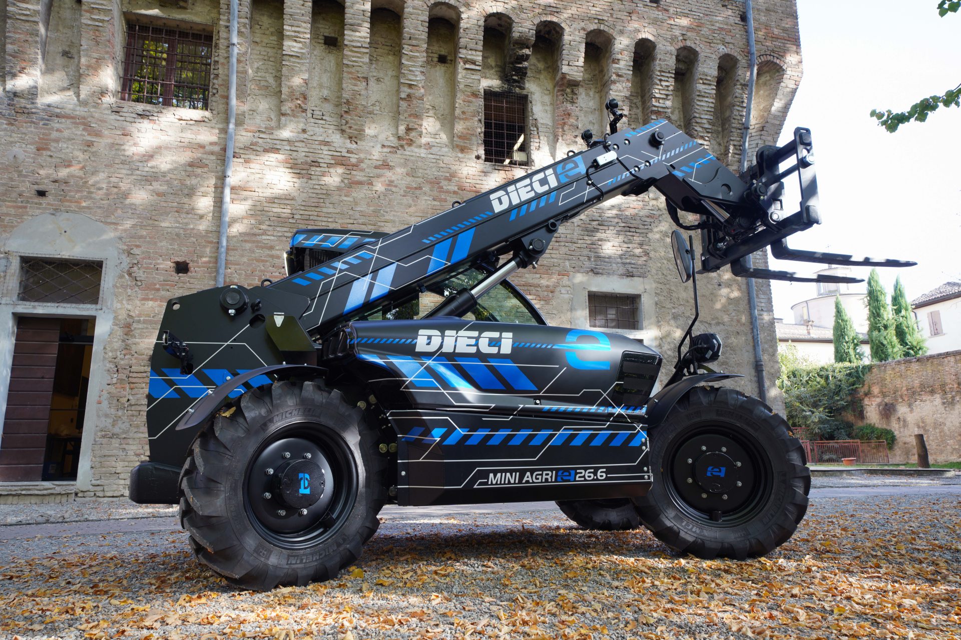 First electric Dieci telehandler at Agritechnica