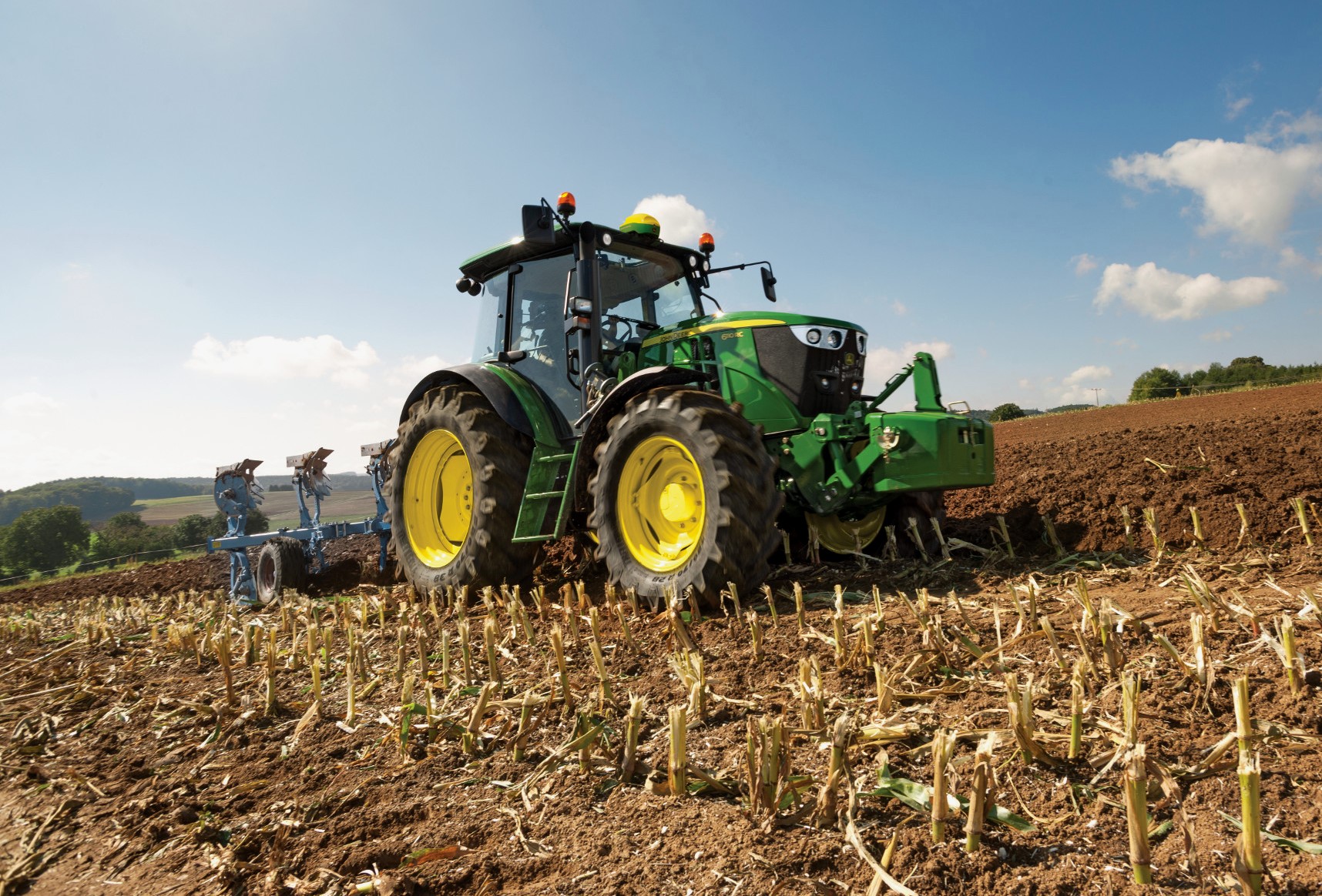 John Deere tops French tractor market