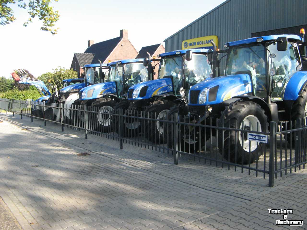Tracteurs New Holland TLA- T5000- GEAR BOX PART NR 5002394