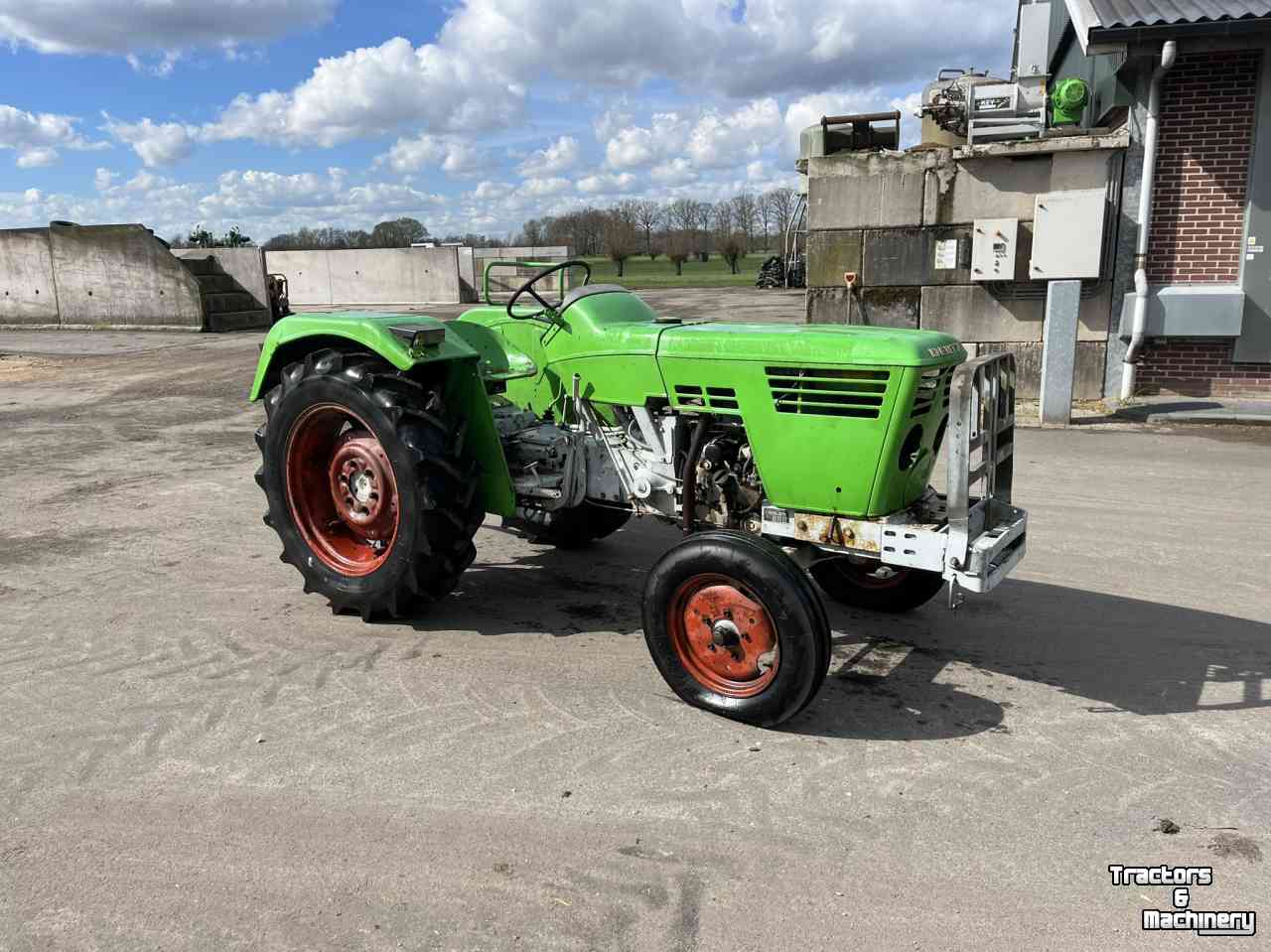 Tracteurs anciens Deutz D3006