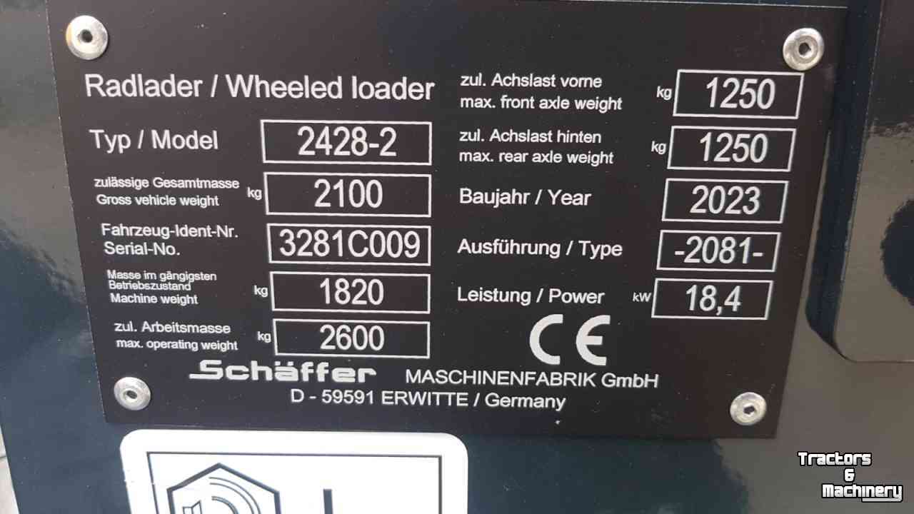 Chargeuse sur pneus Schäffer 2428-2