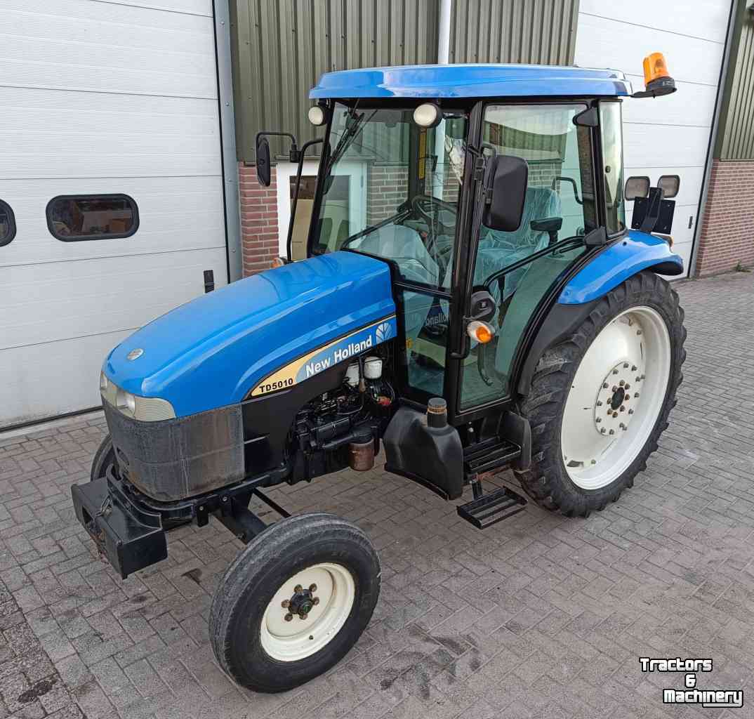 Tracteurs New Holland TD5010