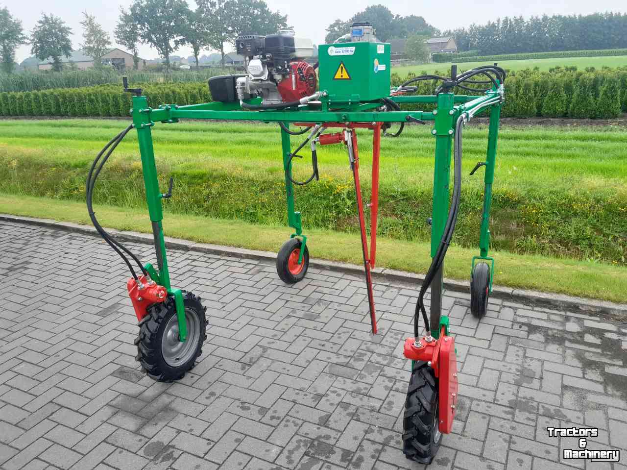 Autres  Boom & Fruitteelt Machines