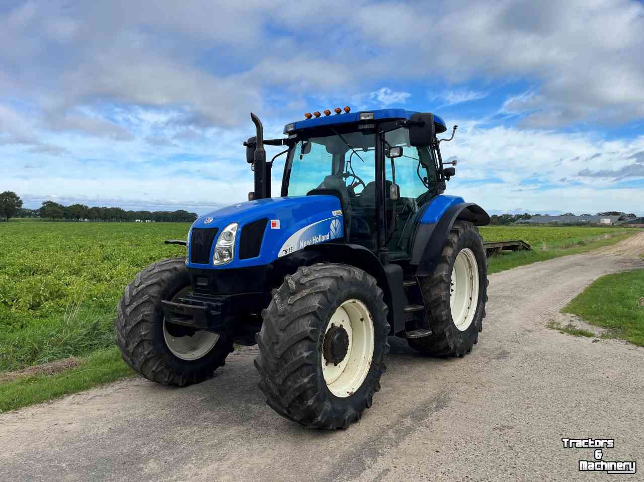 Tracteurs New Holland TS115A