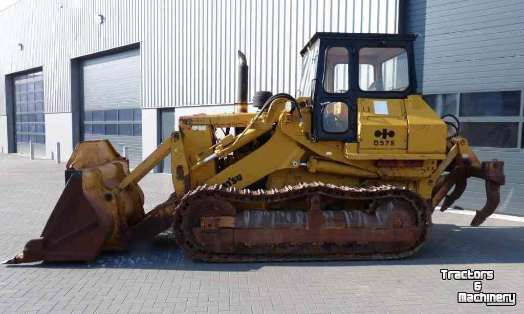 Chargeuse sur pneus Komatsu D57S Crawler Loader + Ripper