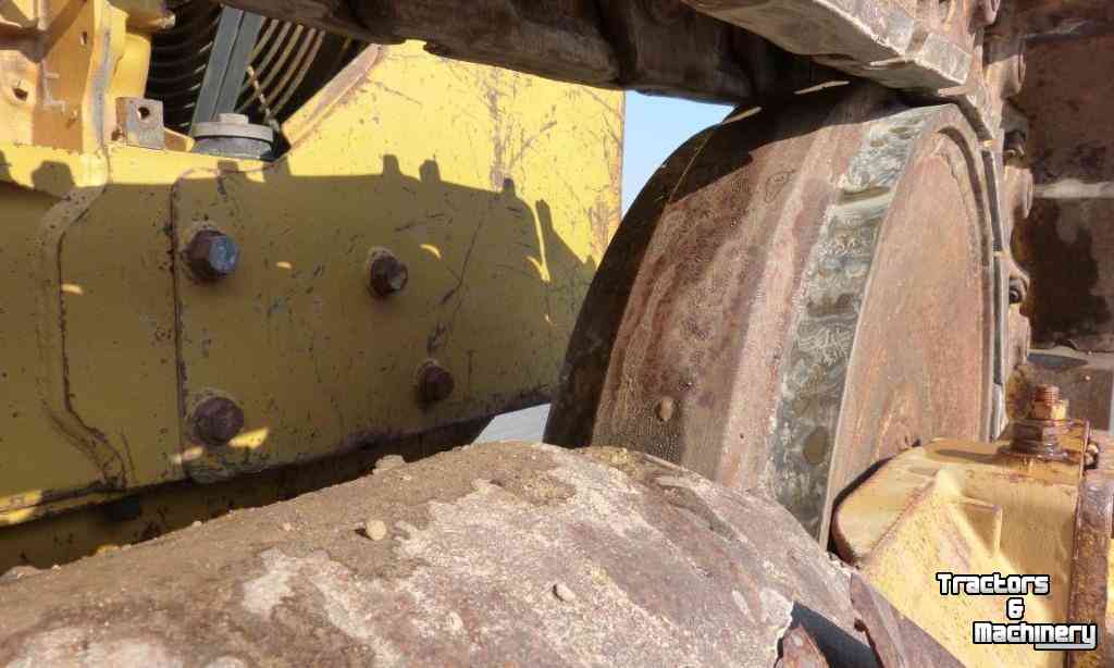 Chargeuse sur pneus Komatsu D57S Crawler Loader + Ripper