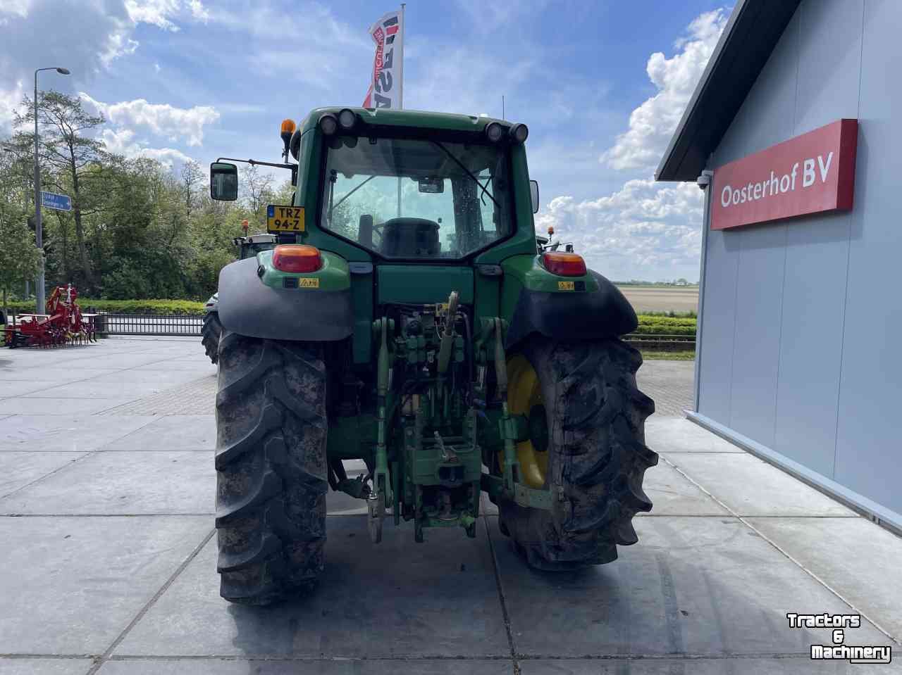 Tracteurs John Deere 6820 vario