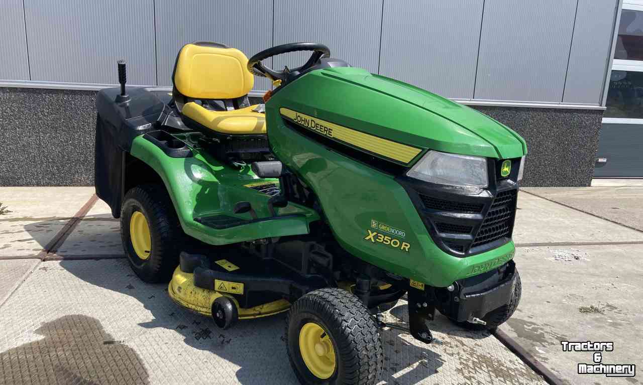 Faucheuse automotrice John Deere X 350 R Zitmaaier