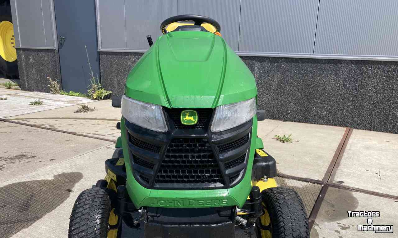 Faucheuse automotrice John Deere X 350 R Zitmaaier