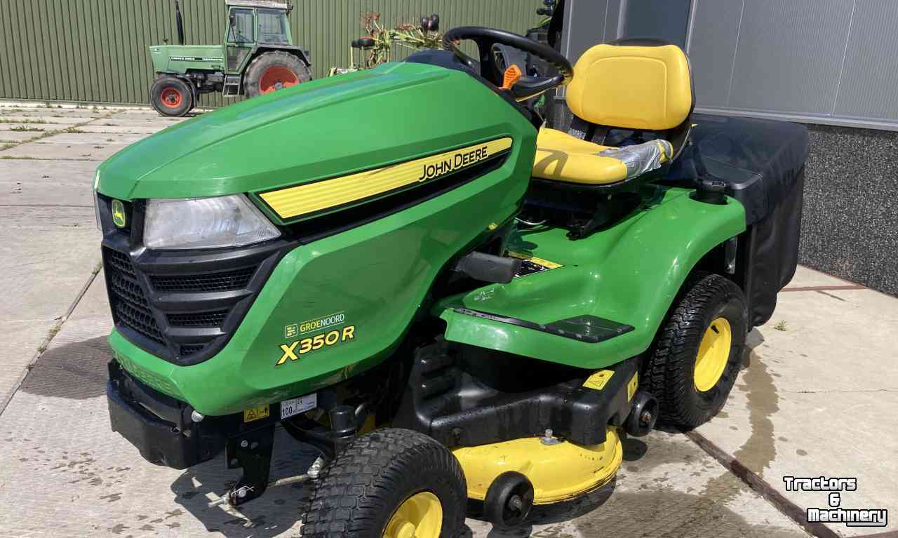 Faucheuse automotrice John Deere X 350 R Zitmaaier