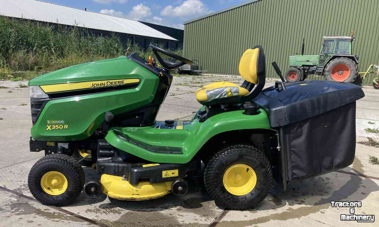 Faucheuse automotrice John Deere X 350 R Zitmaaier