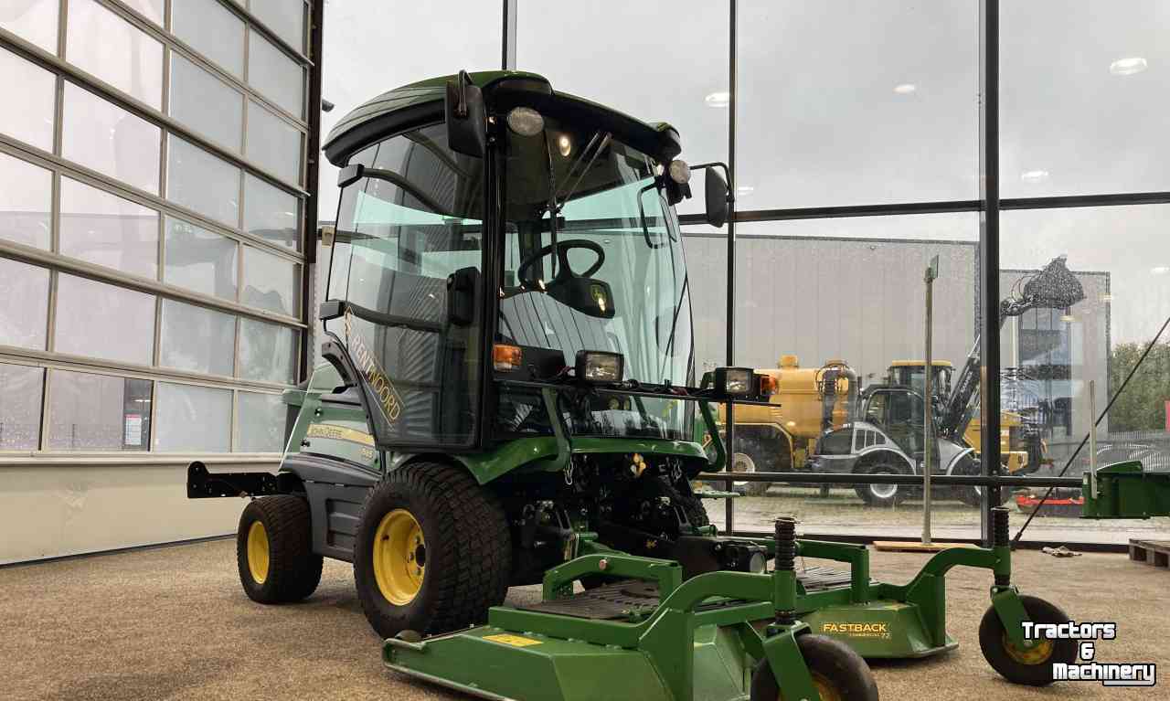 Faucheuse automotrice John Deere 1585 Professionele Zitmaaier