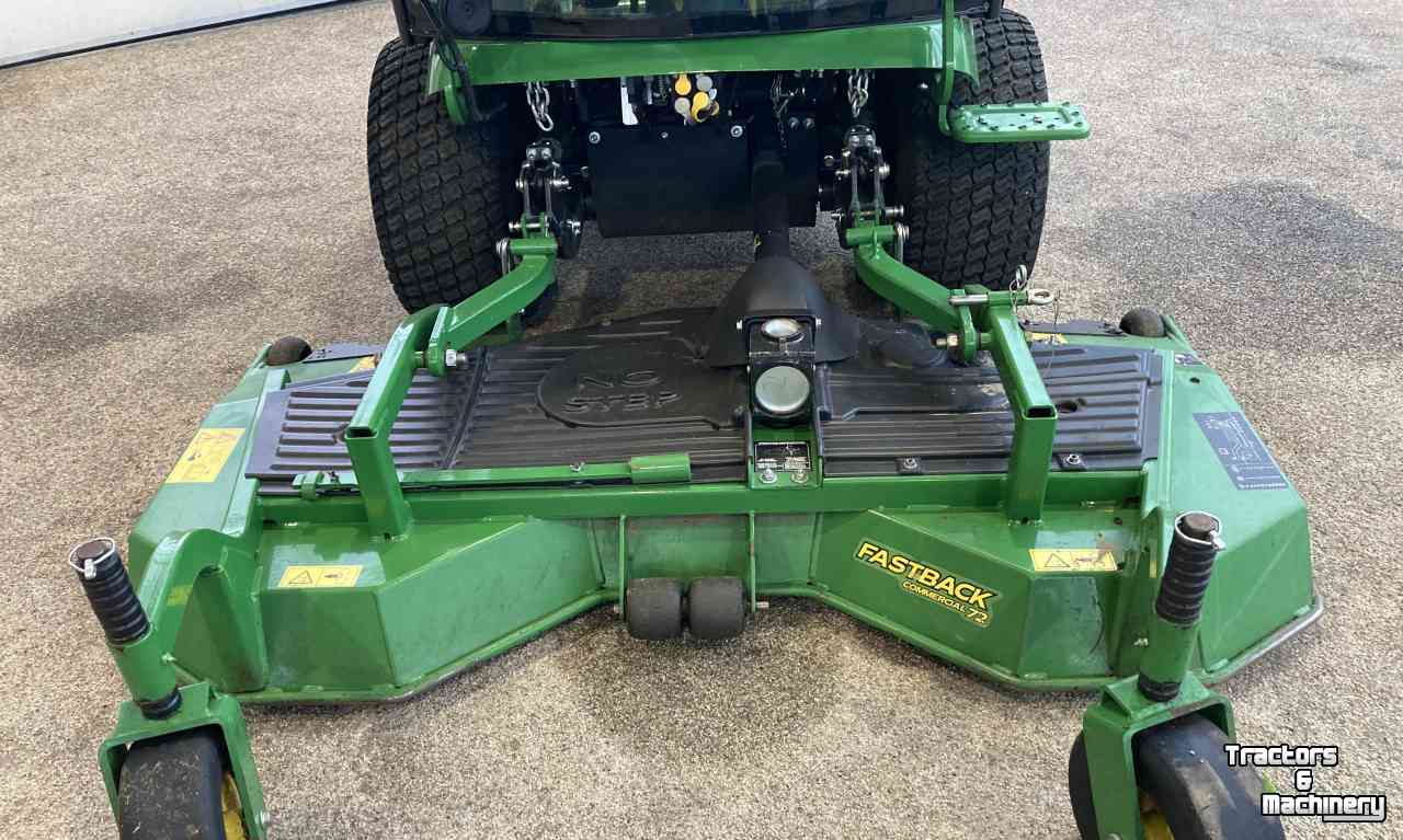 Faucheuse automotrice John Deere 1585 Professionele Zitmaaier