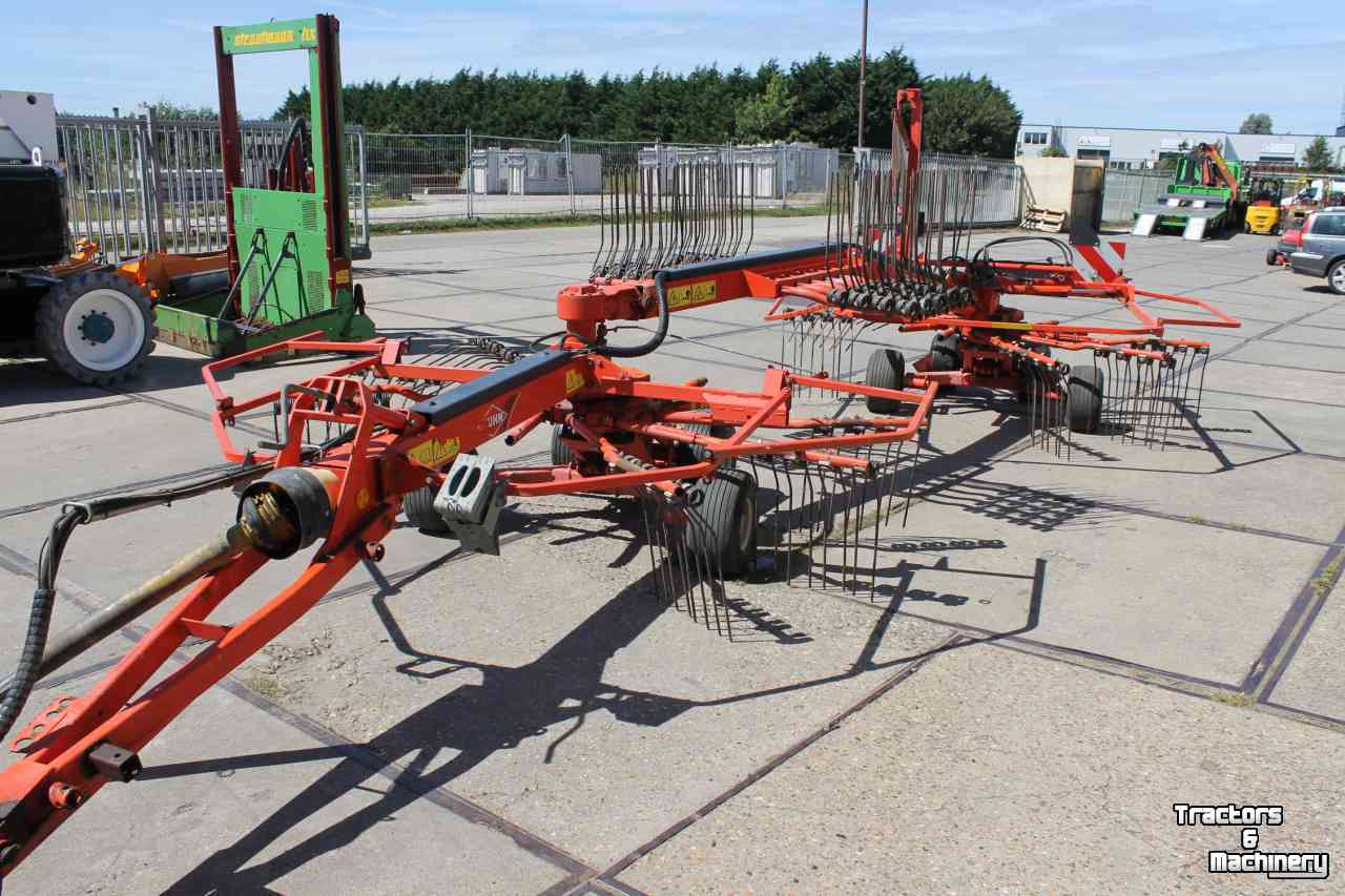 Andaineur Kuhn GA6622 dubbele cirkelhark wiersmachine hark rugger zijafleg treintjeshark