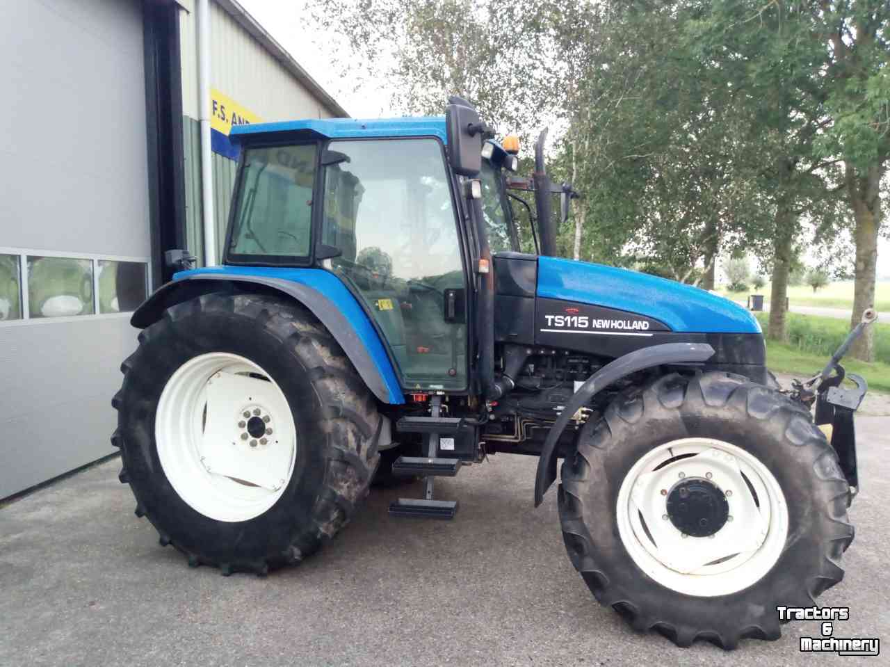 Tracteurs New Holland TS115