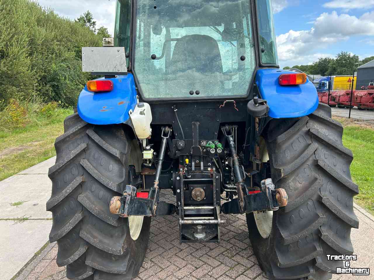 Tracteurs New Holland TD90 D