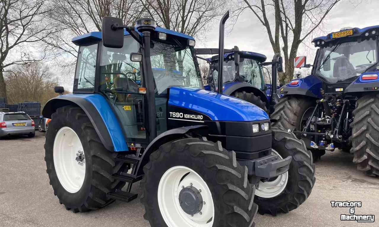 Tracteurs New Holland TS 90 Tractor