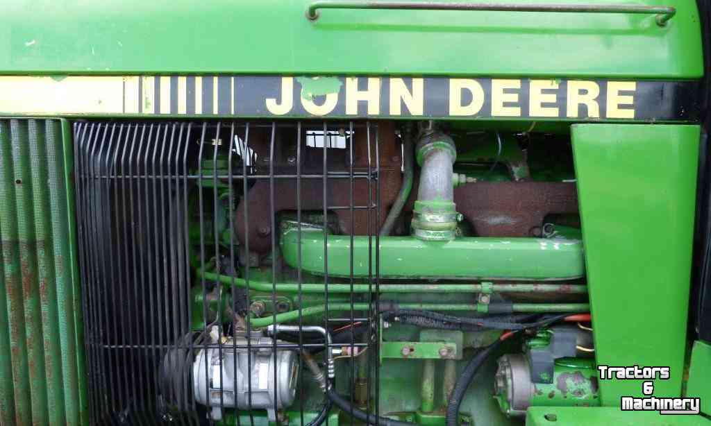 Tracteurs John Deere 4055 4WD Tractor