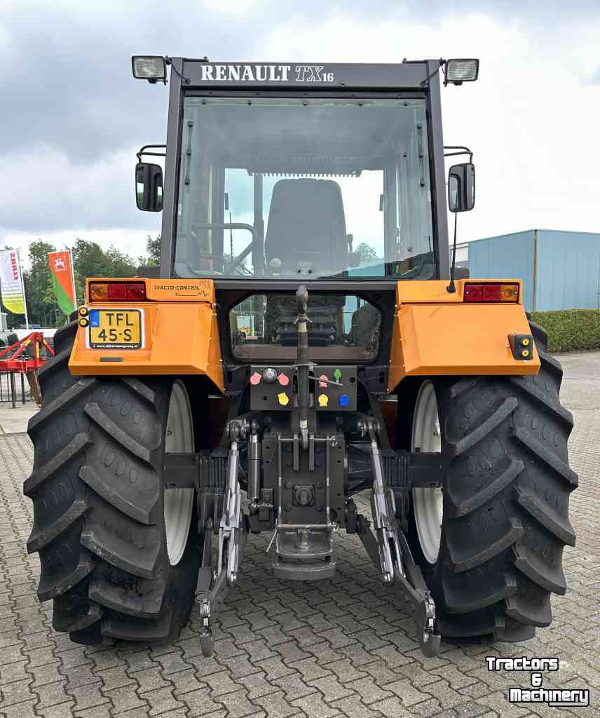 Tracteurs Renault 145-14 TX