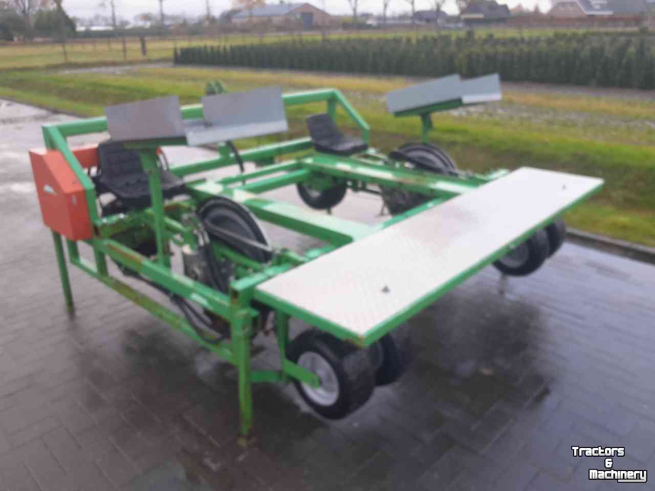 Autres  Boom & Fruitteelt Machines