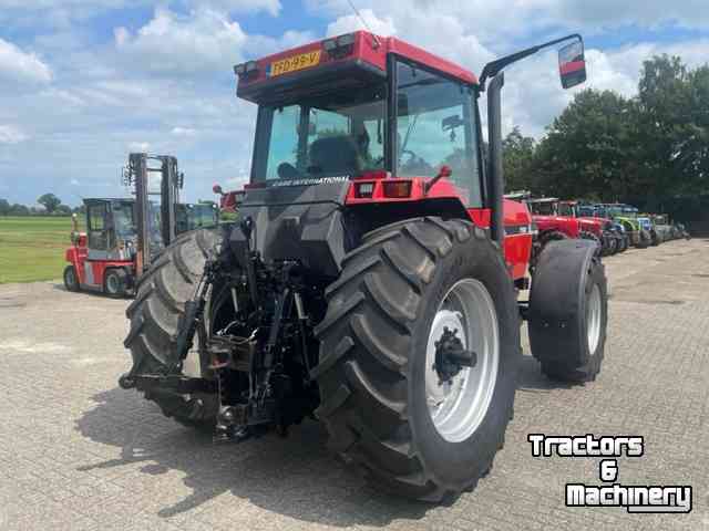 Tracteurs Case-IH Magnum 7120