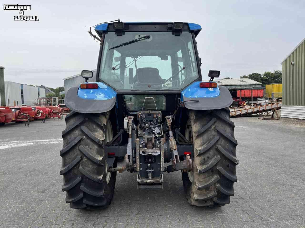 Tracteurs New Holland 8160 mechanical transmission