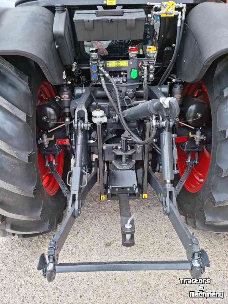 Tracteurs  Armatrac 954 CRD4 series