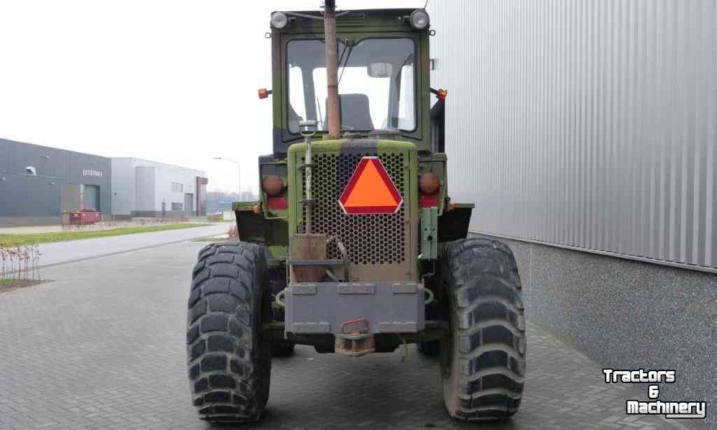 Chargeuse sur pneus Caterpillar 930 Wheel Loader Ex Army