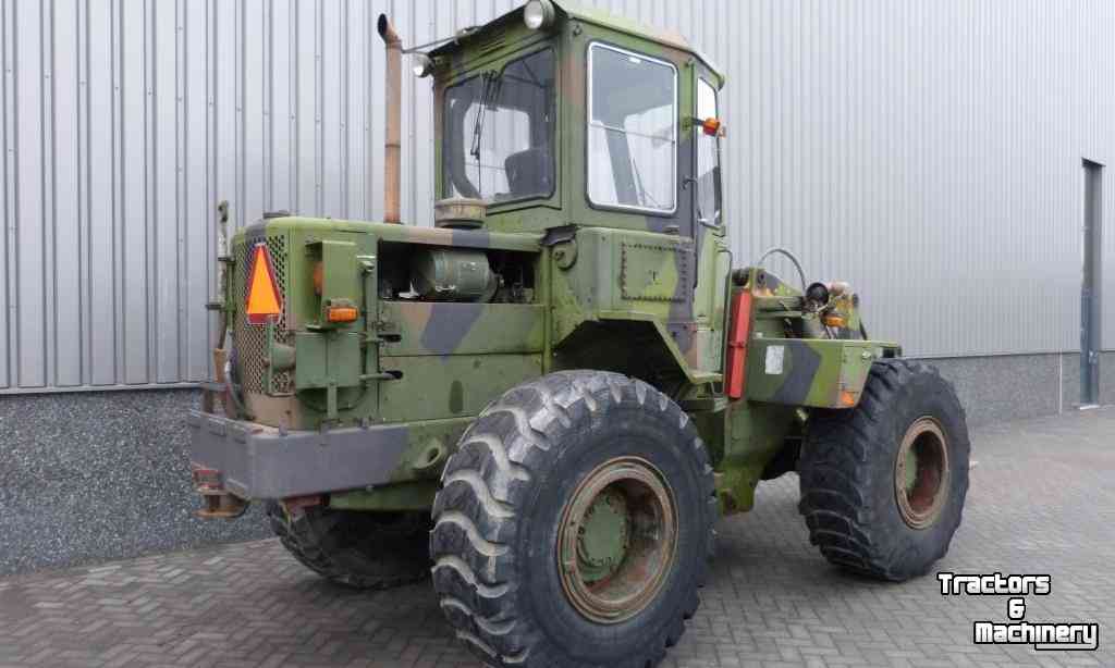 Chargeuse sur pneus Caterpillar 930 Wheel Loader Ex Army