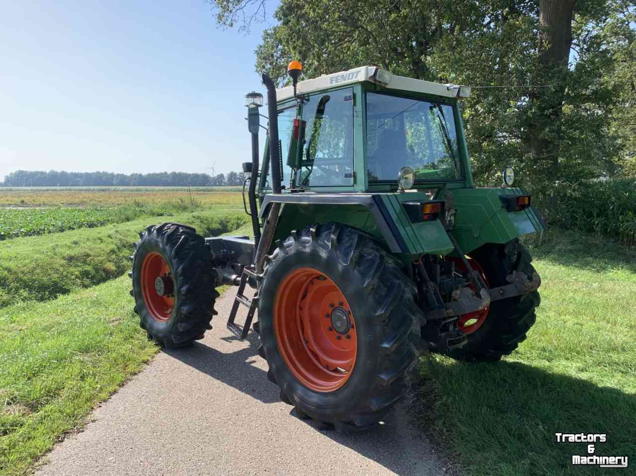 Tracteurs Fendt 380 GT werktuigendrager