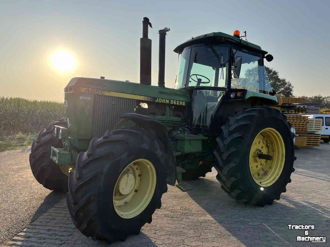 Tracteurs John Deere 4255