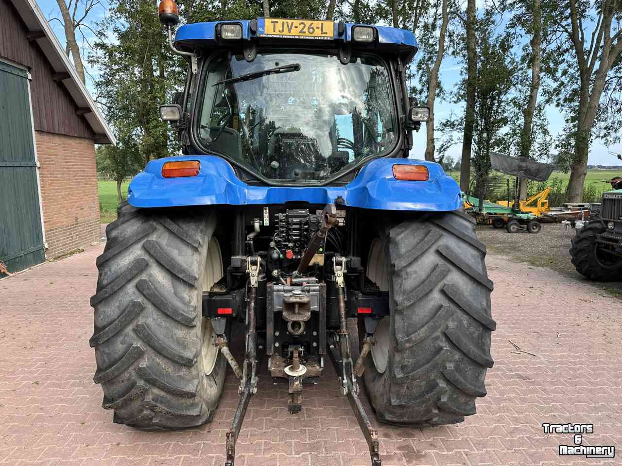 Tracteurs New Holland TS100A met voorlader