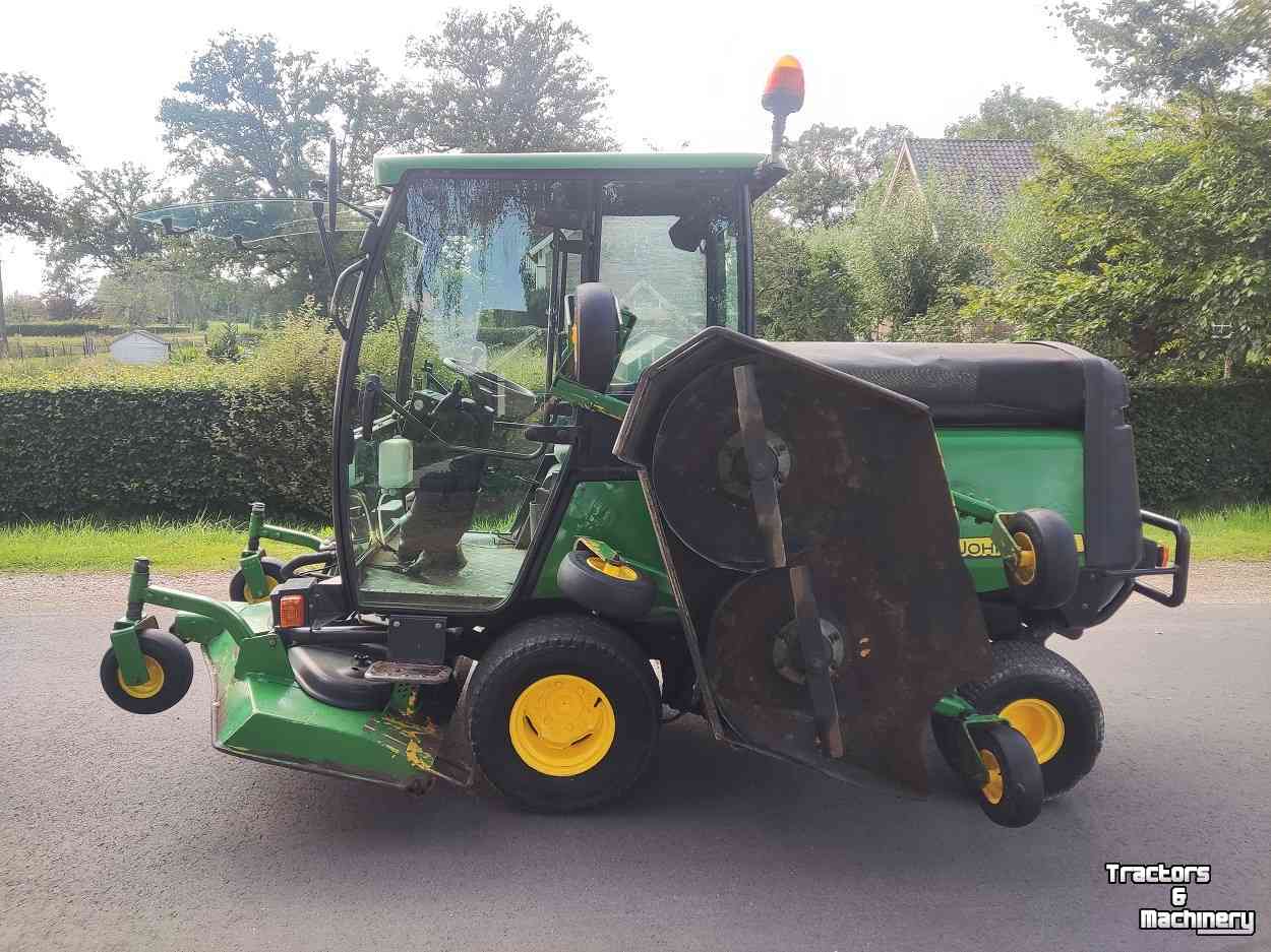 Faucheuse automotrice John Deere 1600 Turbo