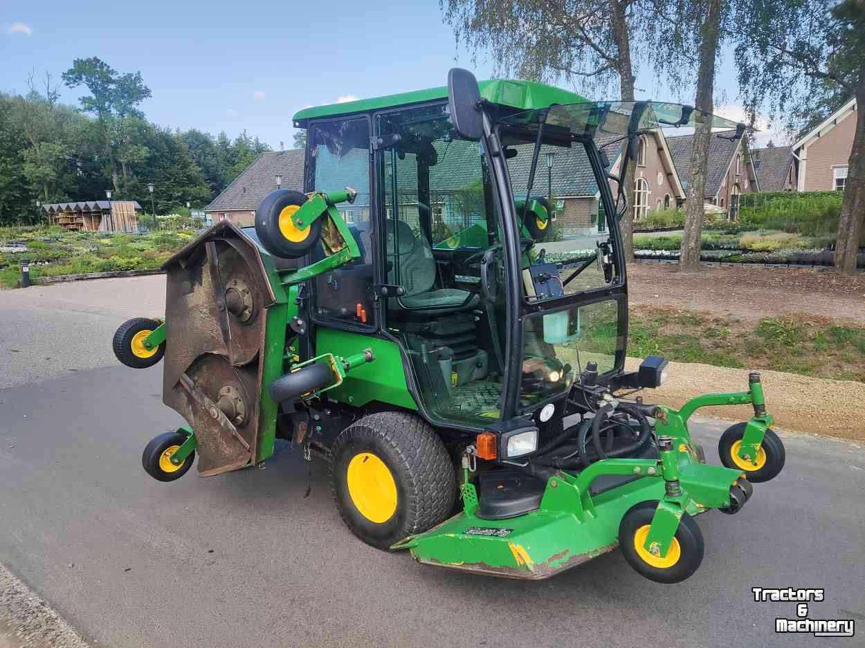 Faucheuse automotrice John Deere 1600 Turbo