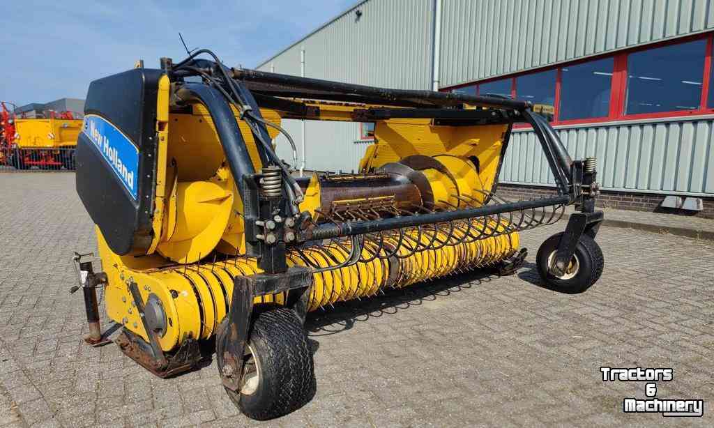 Pick up New Holland 273 Gras Pick Up