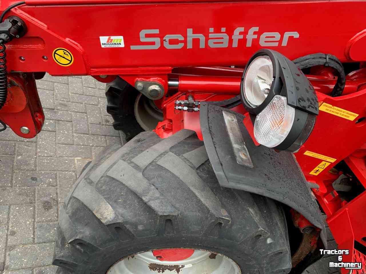 Chargeuse sur pneus Schäffer 460 T