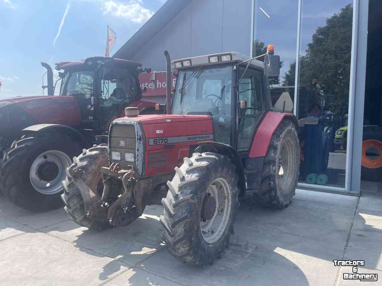 Tracteurs Massey Ferguson 6170 dyna 4