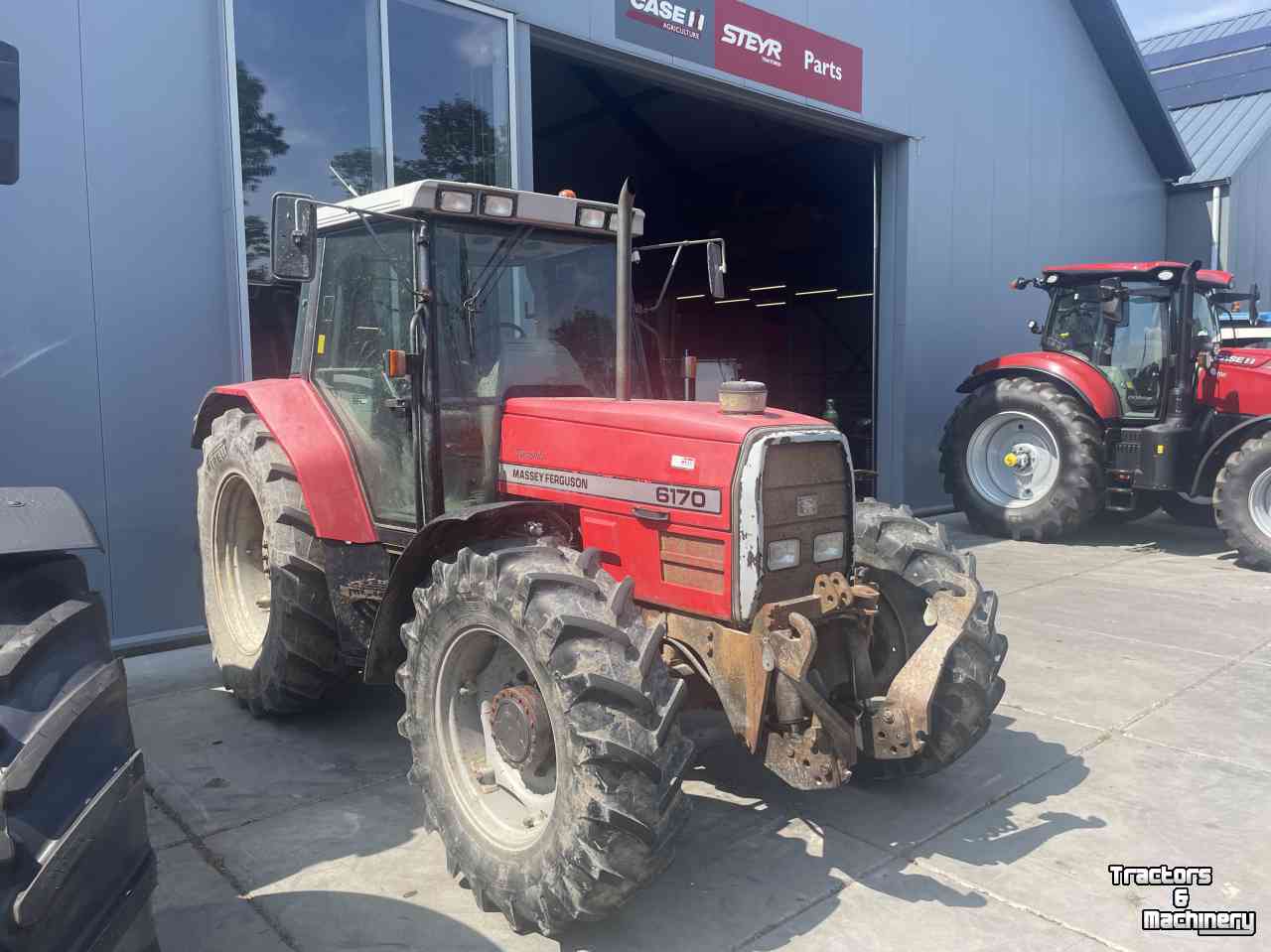 Tracteurs Massey Ferguson 6170 dyna 4