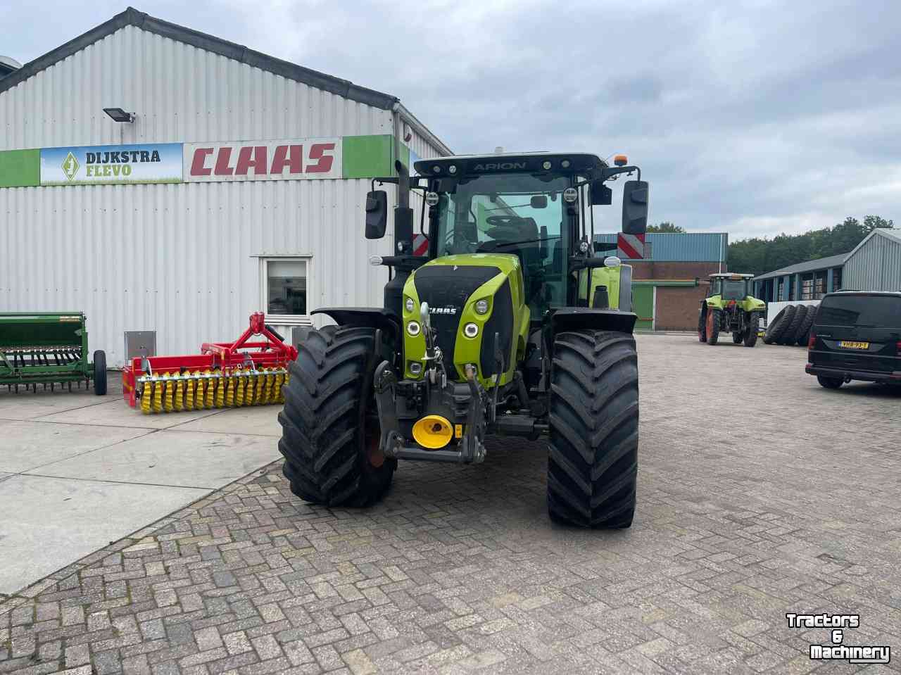 Tracteurs Claas Arion 660 Cebis C-Matic