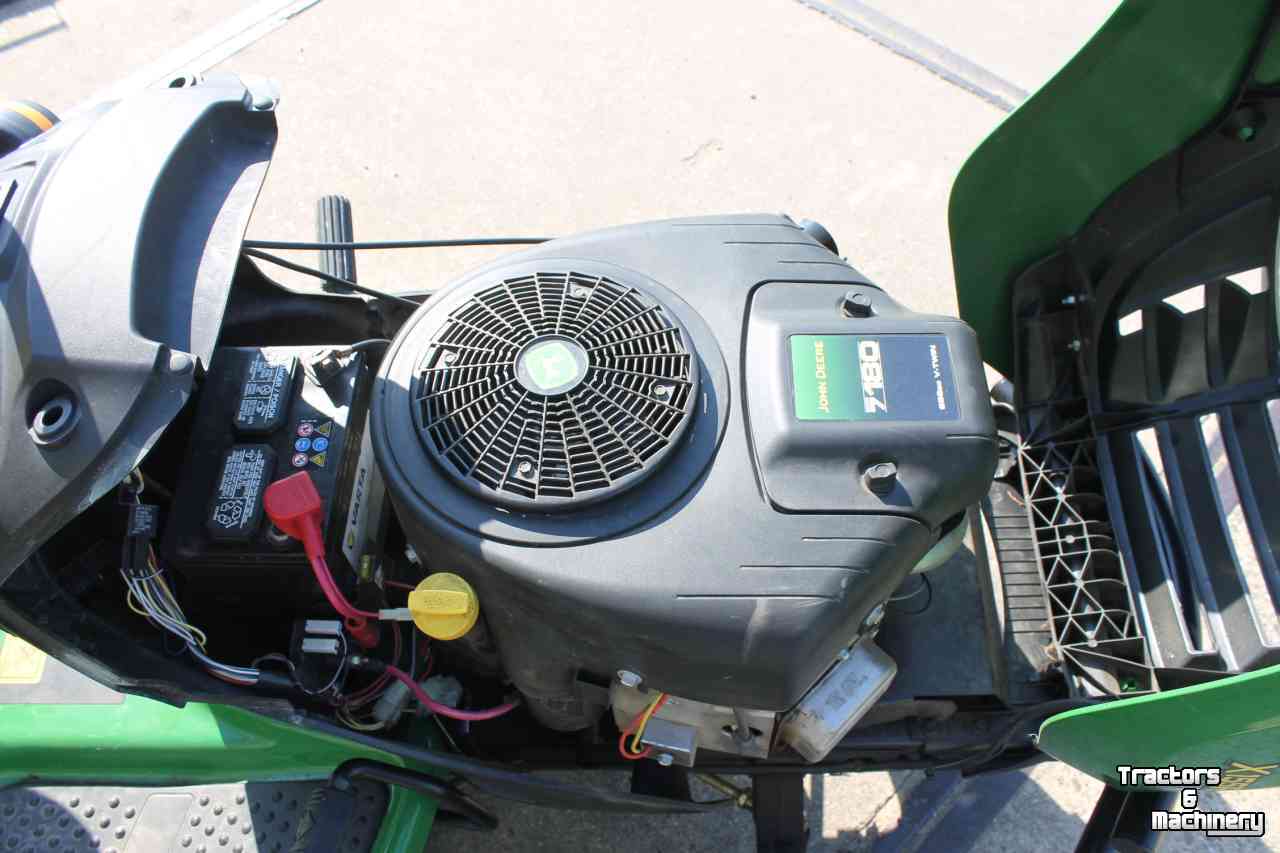 Faucheuse automotrice John Deere X155R zitmaaier maaitrekker gazonmaaier hydrostaat grasmaaier