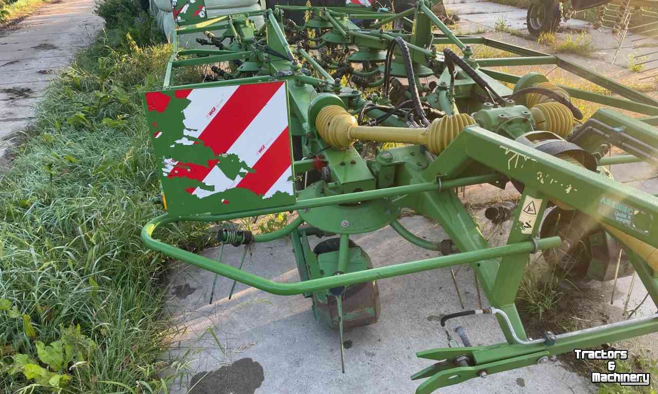 Faneur Krone KW 13.02/12 T Schudder