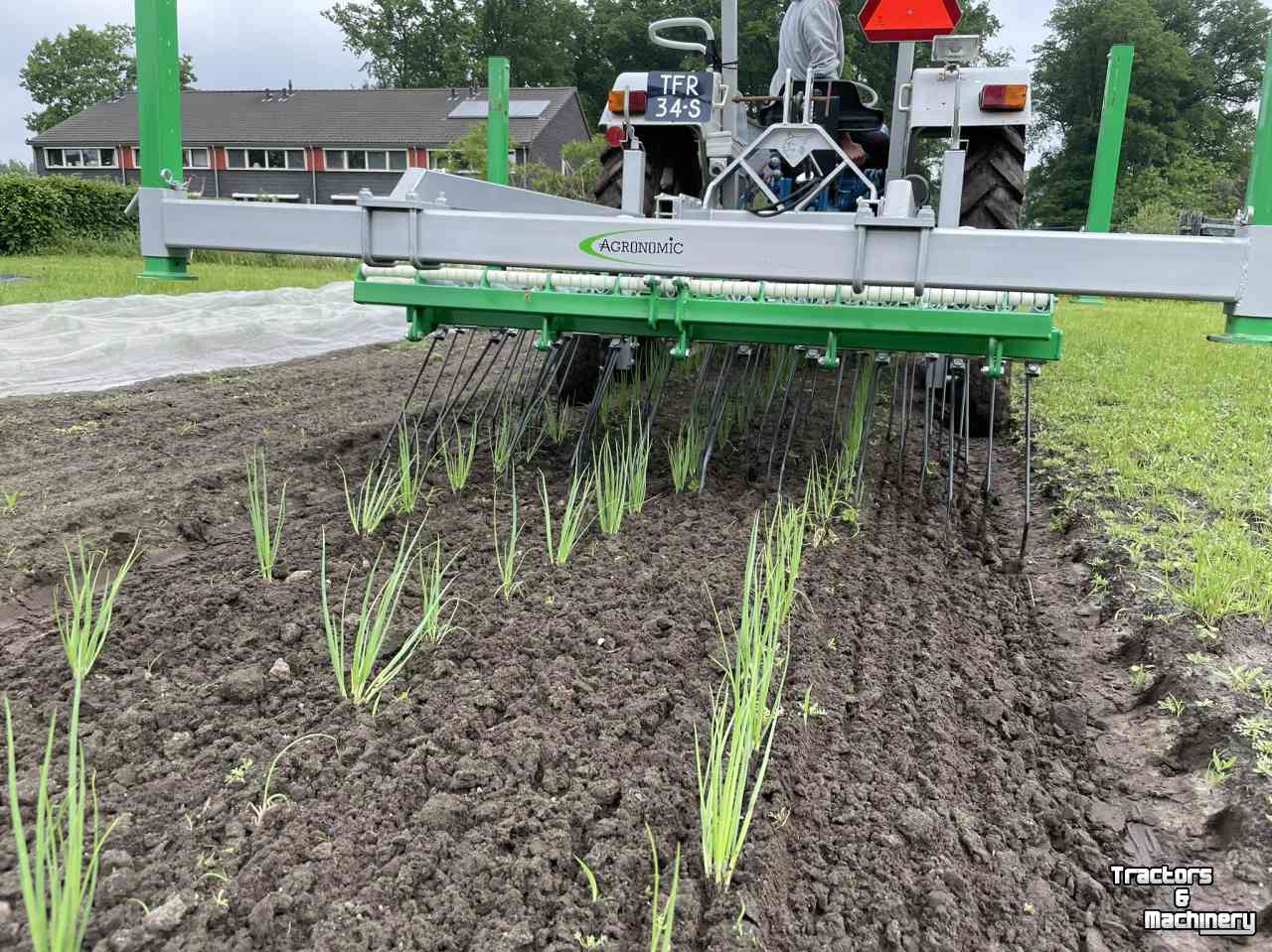 Herse étrille Agronomic Wiedeg 1.50 meter, precisie wiedeg demo machine