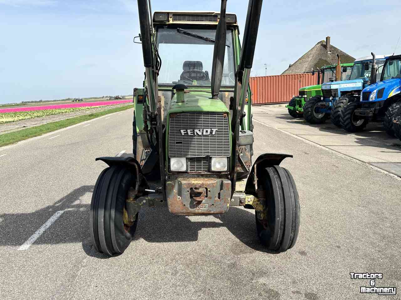 Tracteurs Fendt 305 LS