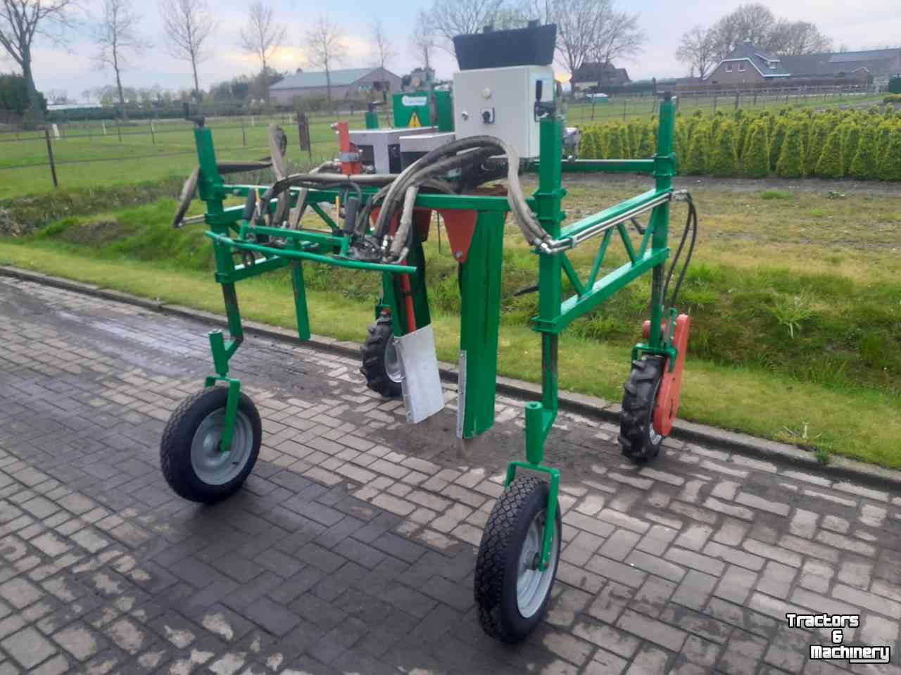 Autres  Boom & Fruitteelt Machines