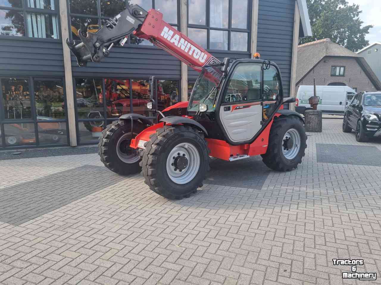 Chargeur Télescopique Manitou MT733