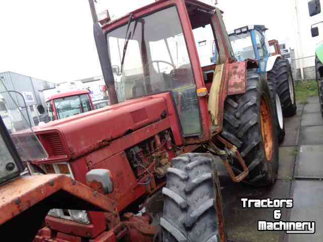 Tracteurs International 856 xla egro s