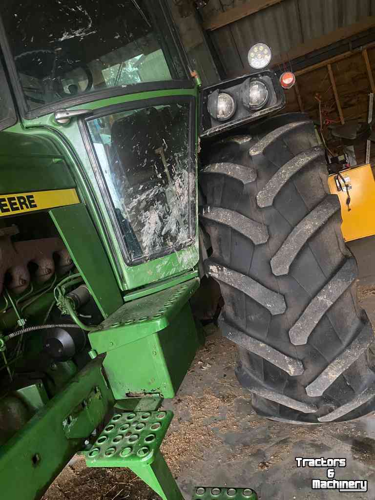 Tracteurs John Deere 4040