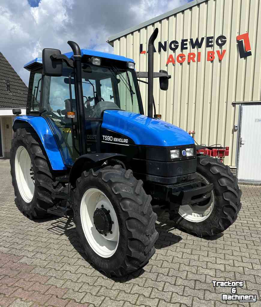 Tracteurs New Holland TS 90