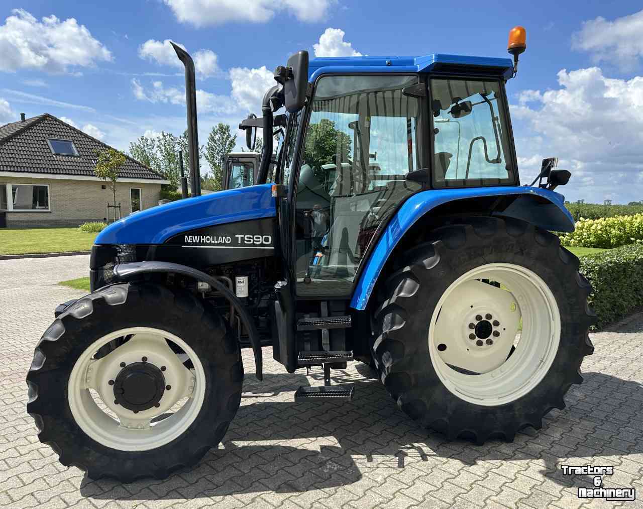 Tracteurs New Holland TS 90